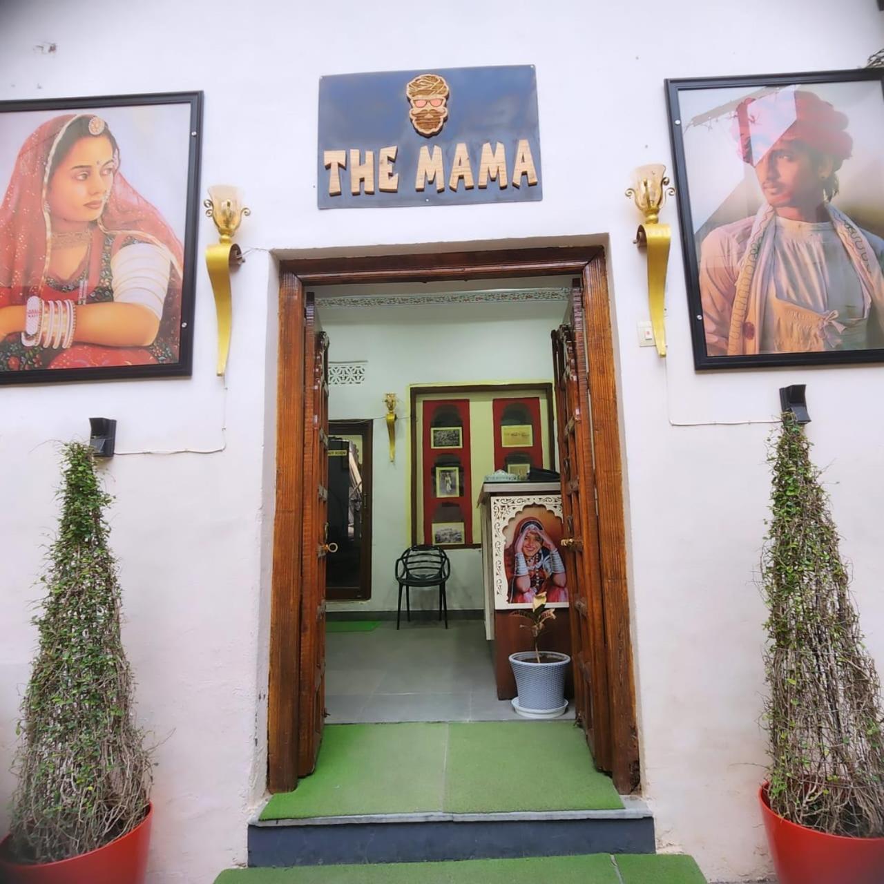 The Mama Hotel - Rooms And Dormitory Udaipur Exterior photo